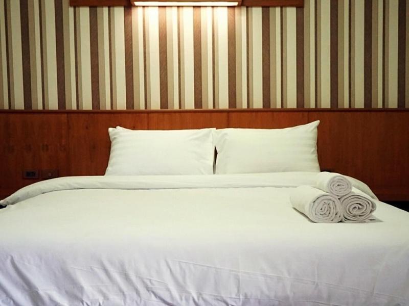 The Route Sriracha Hotel And Residence Ban Laem Chabang Zewnętrze zdjęcie